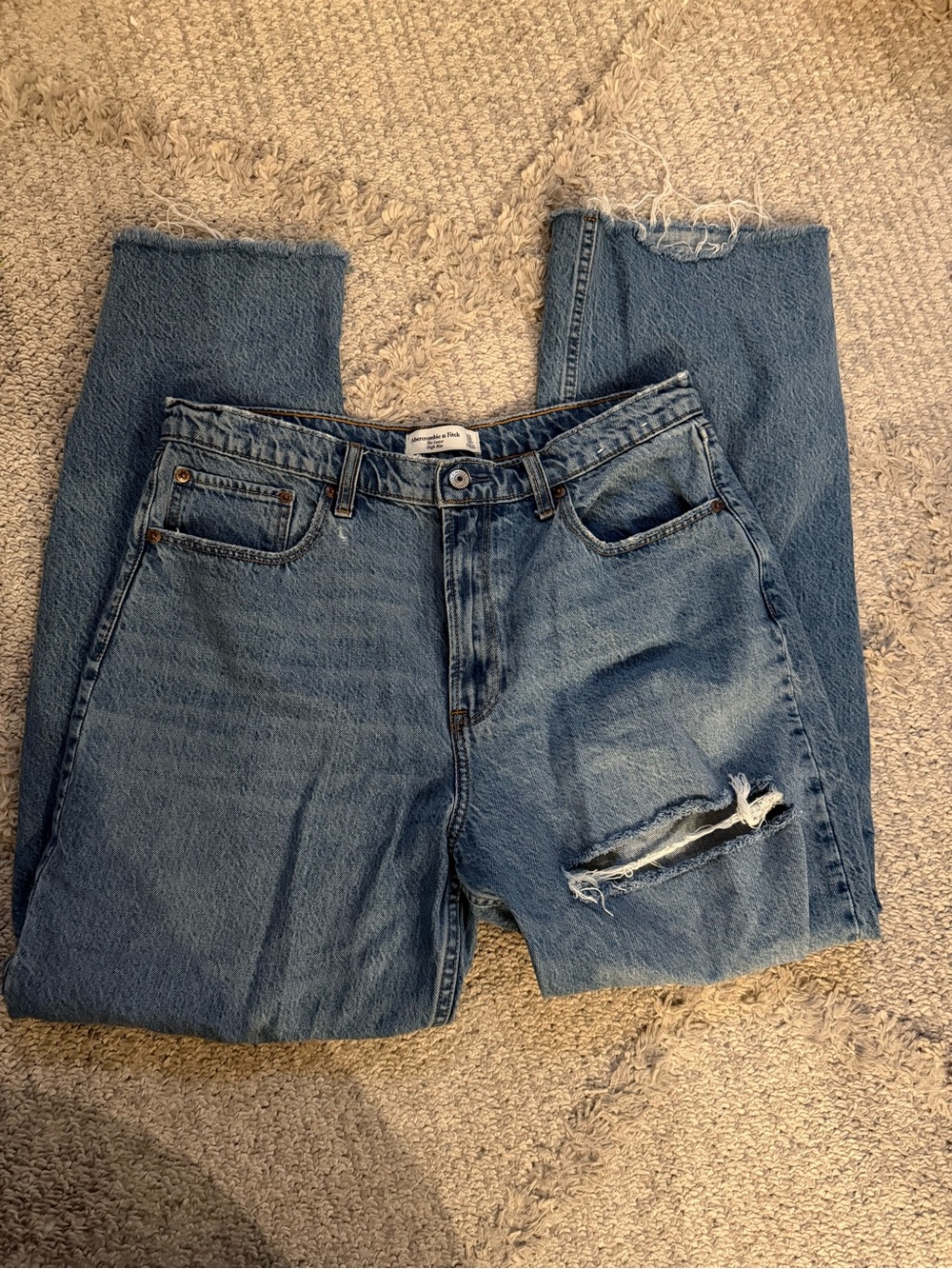 Abercrombie and Fitch “the loose high-rise”